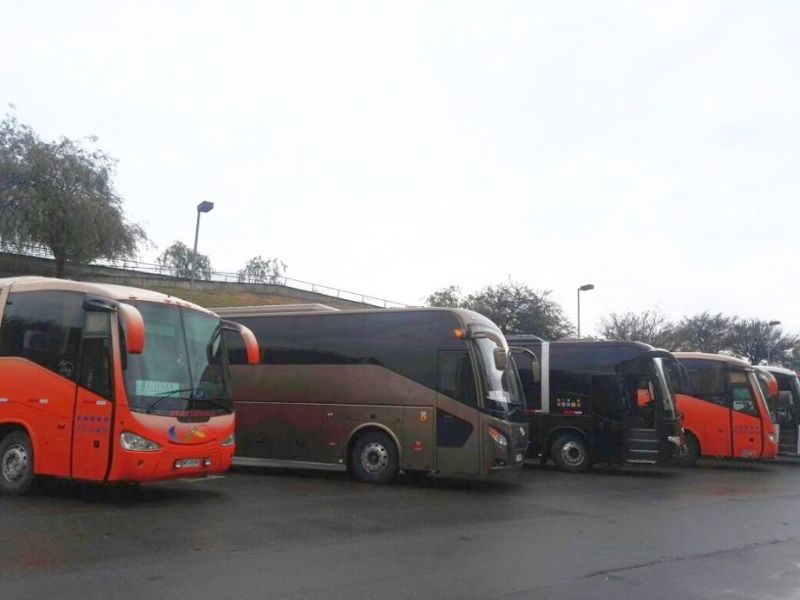 arriendo buses para transporte de pasajeros en santiago y regiones
